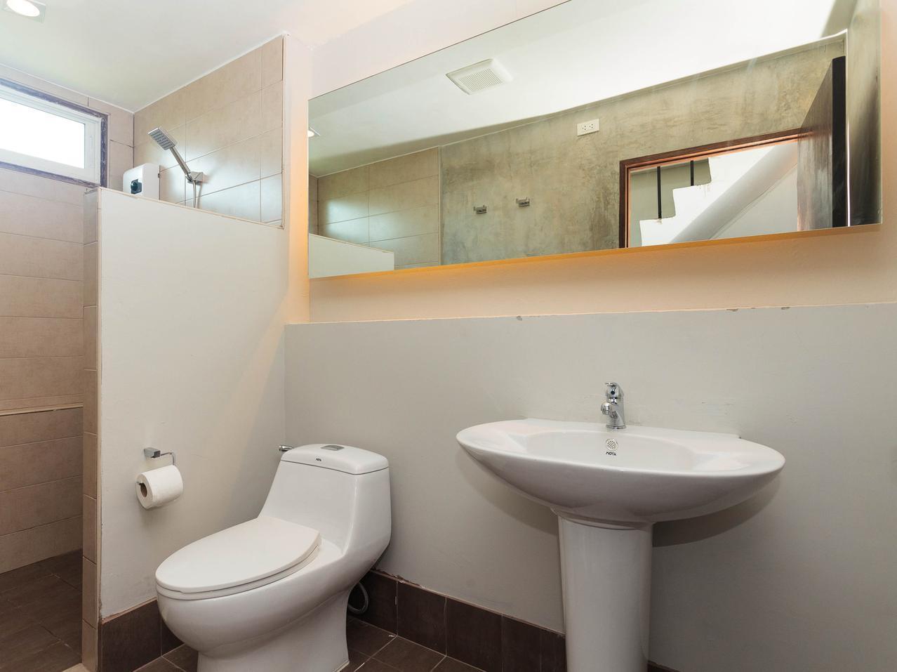 Bed & Breakfast Kama Bangkok